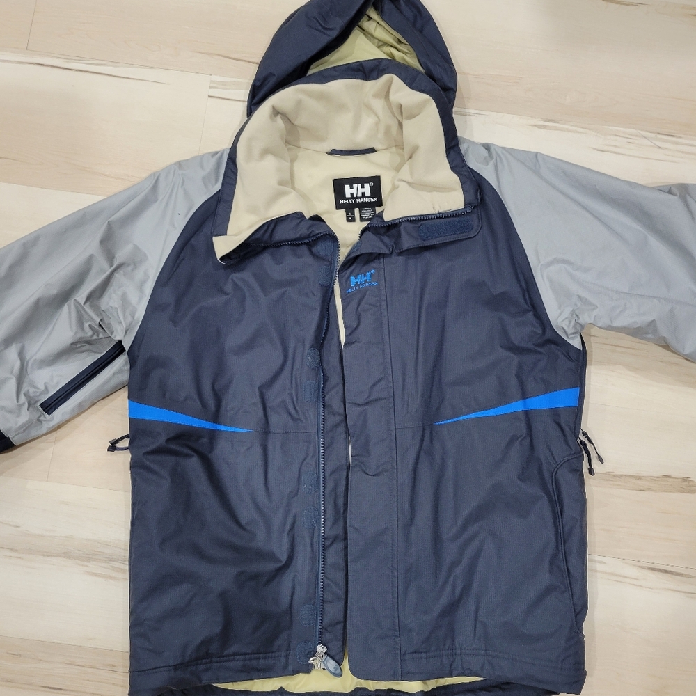 Helly Hansen Gray and Blue Performance Jacket with Weather-Resistant Design